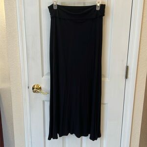 Worthington black petite stretch A-line maxi skirt size petite small